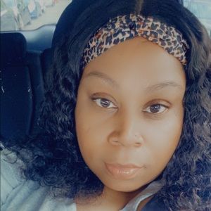 Meet your Posher, Keisha